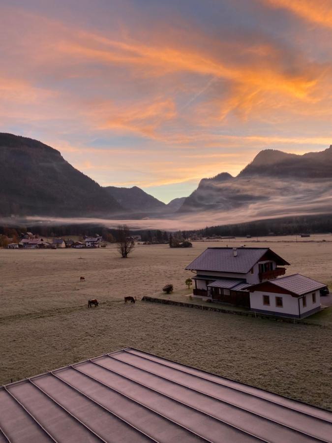 Almsternderl 2.0 - Gemuetliches Appartment In Gosau Esterno foto